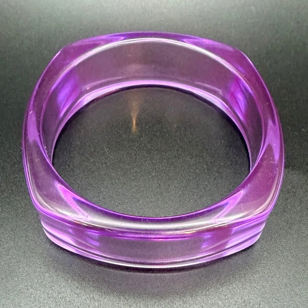 Square Bangle Bracelet Size 8.25 Purple Acrylic Chunky Retro Statement